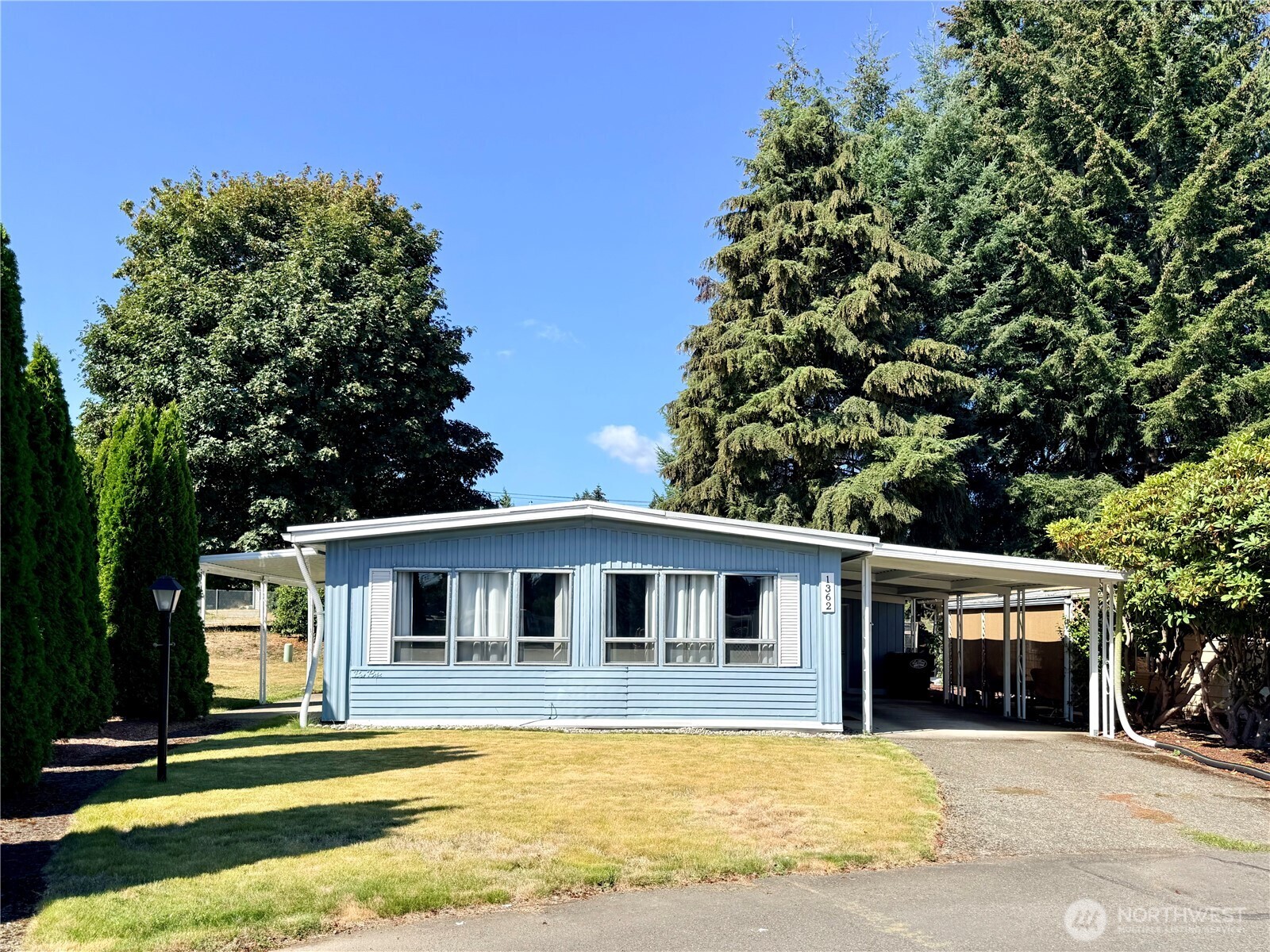 1362 Alonda Lane