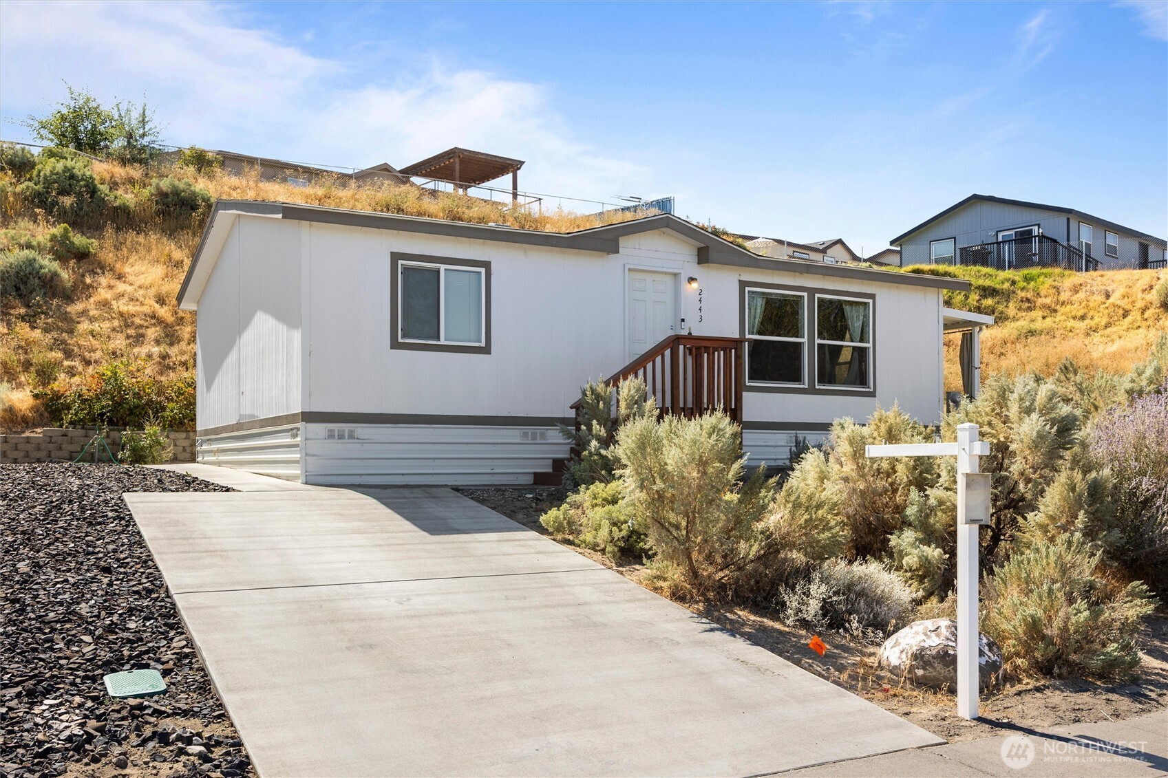 2443 Horizon View Lane