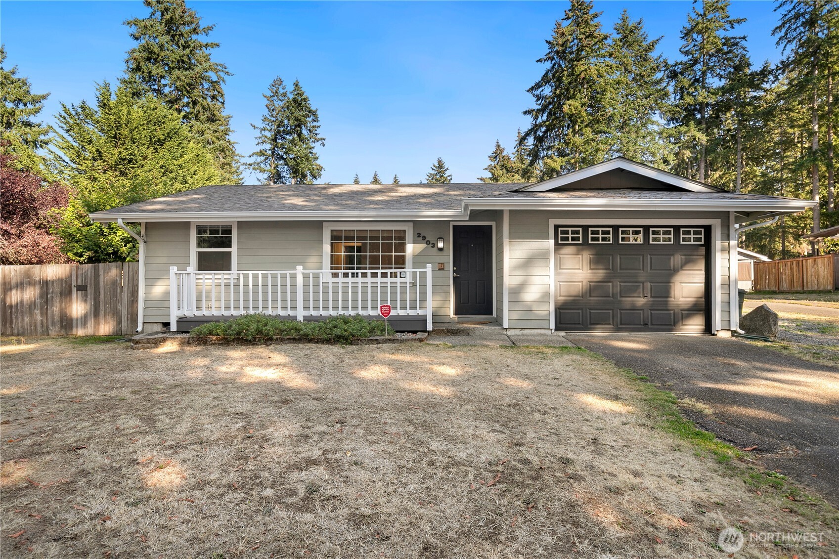 2903 Forest View Court