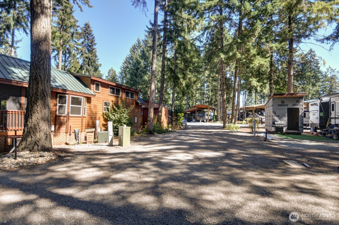 1546 Reservation Road #200