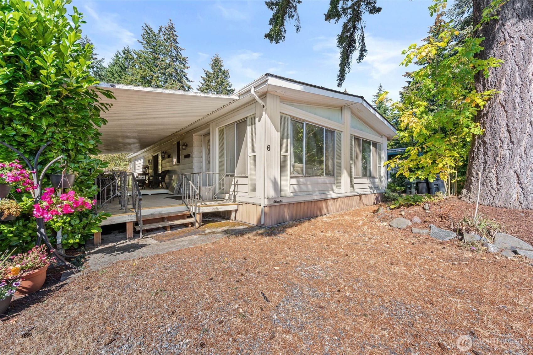 2419 Jahn Avenue #6