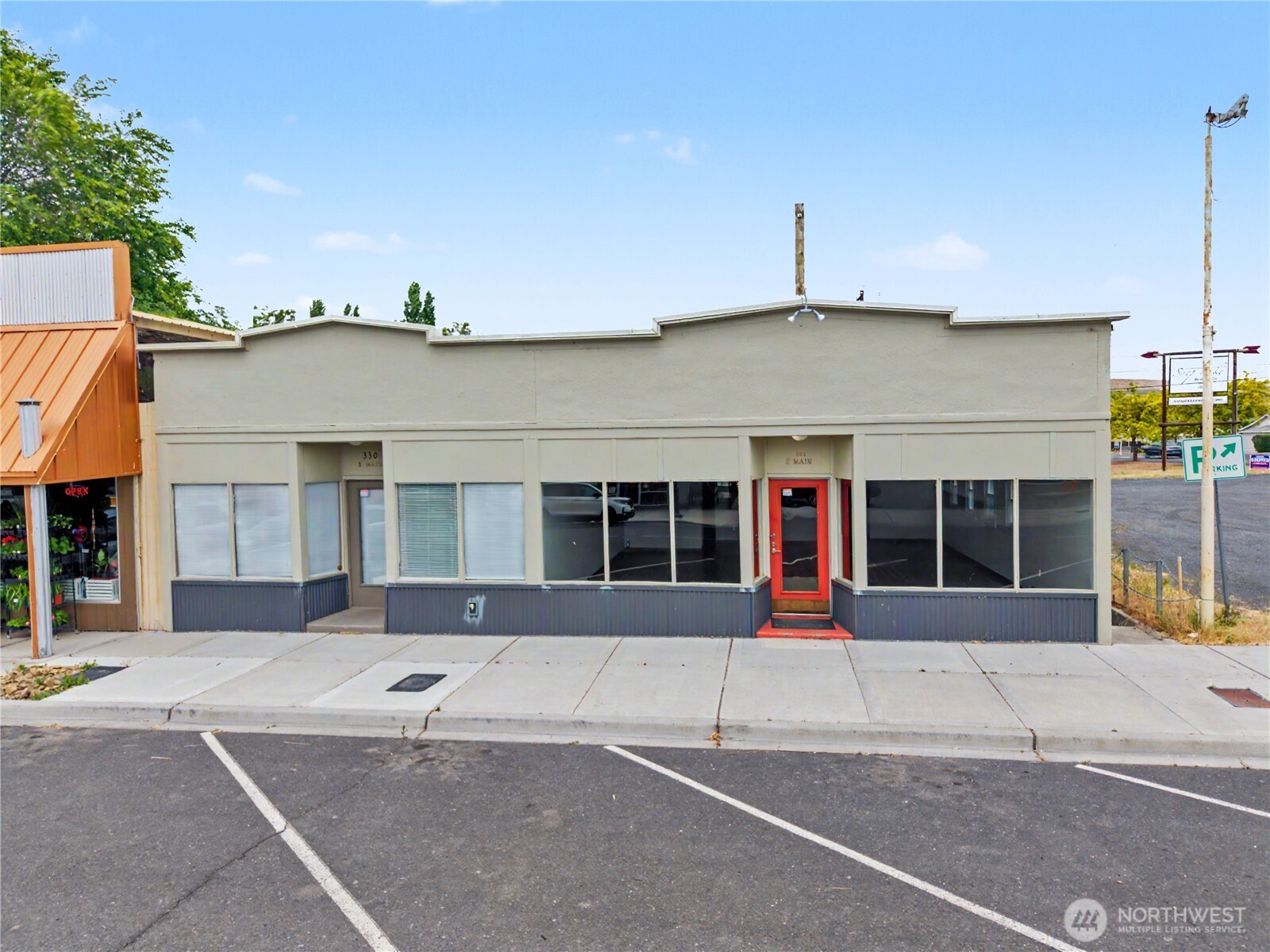 330 Main Avenue