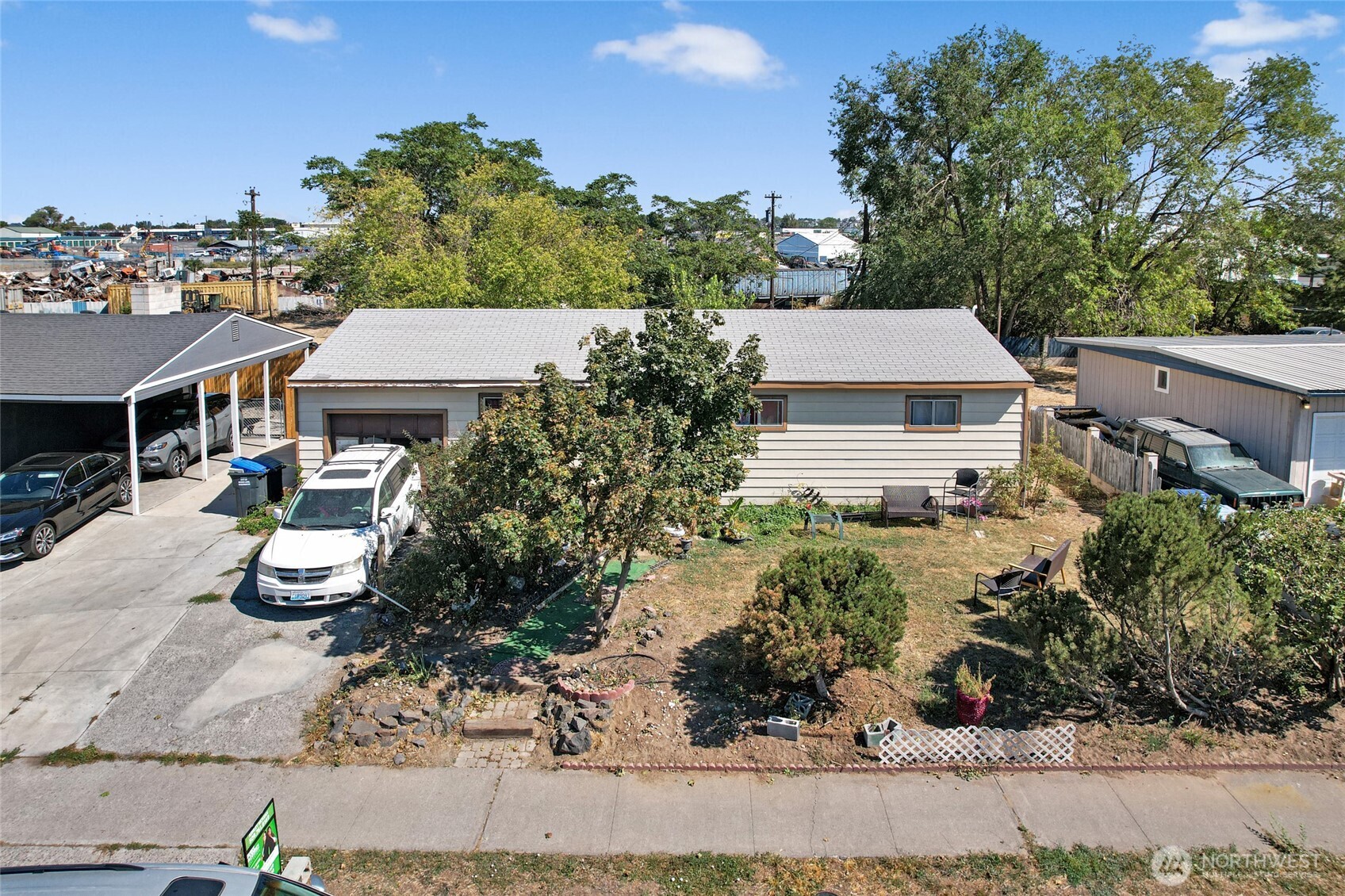 1435 Sunset Drive