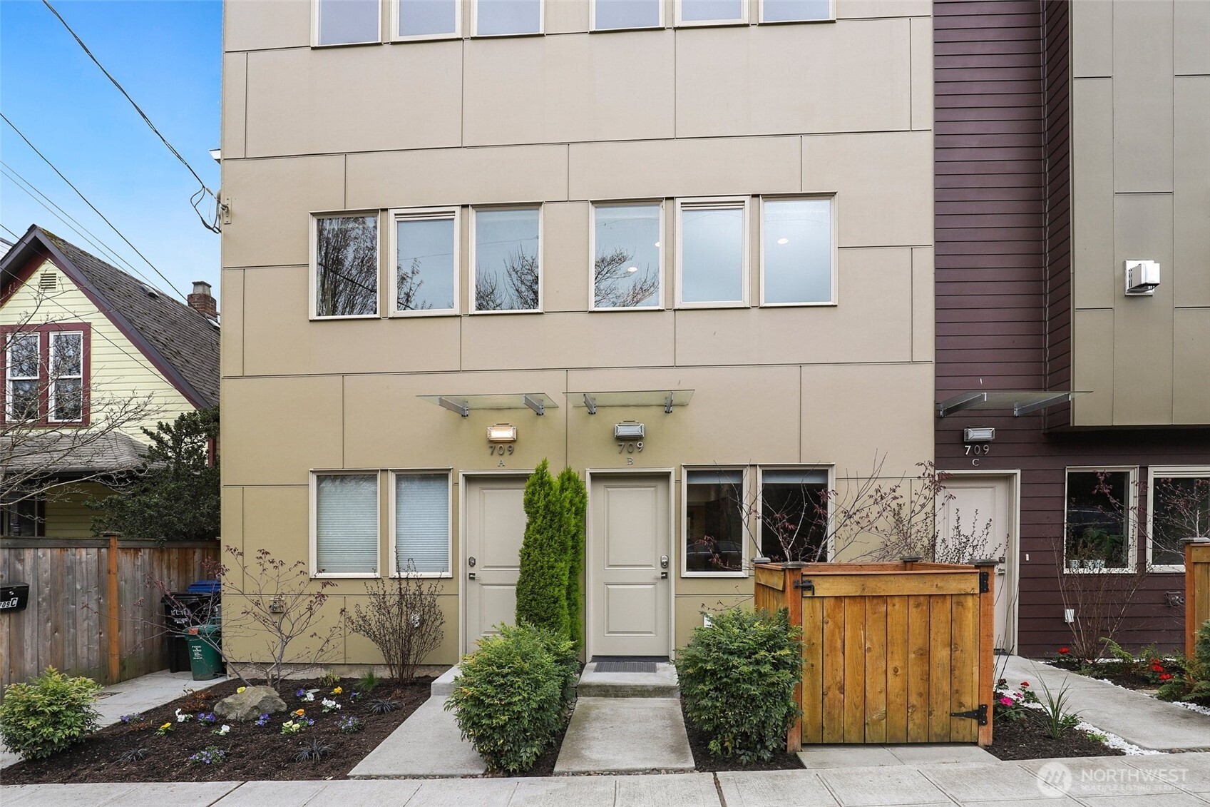 709 15th Avenue #B