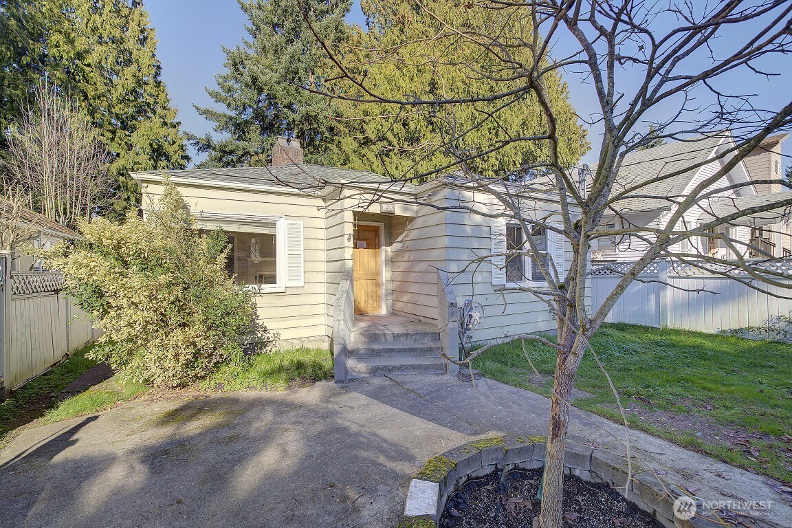 1210 95th Street
