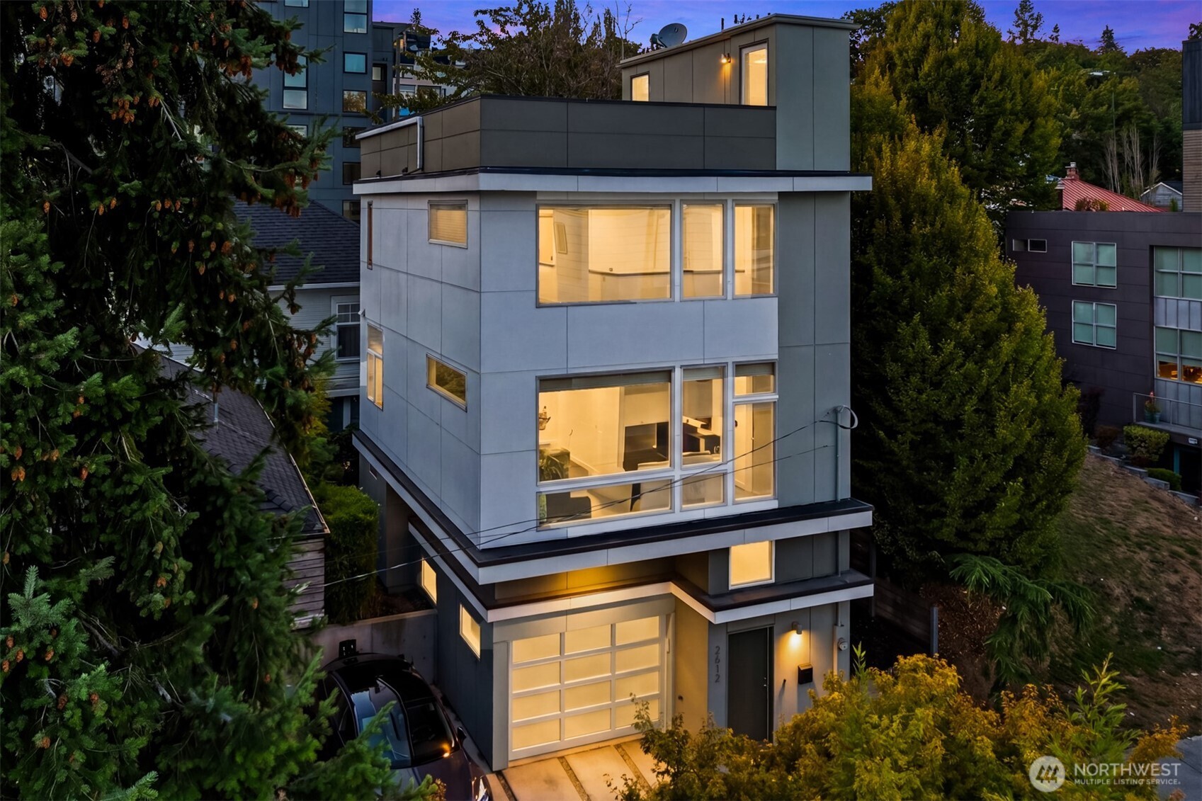 2612 Denny Way