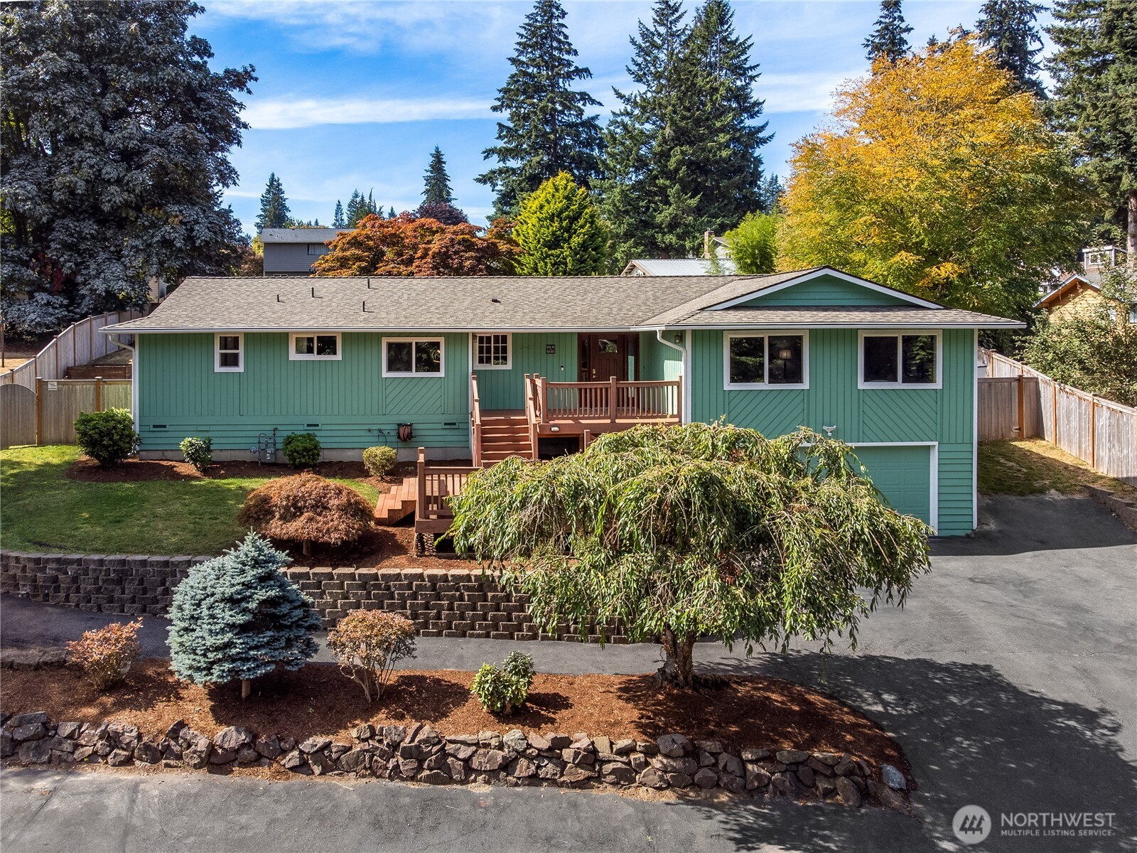 8602 Shadow Wood Drive