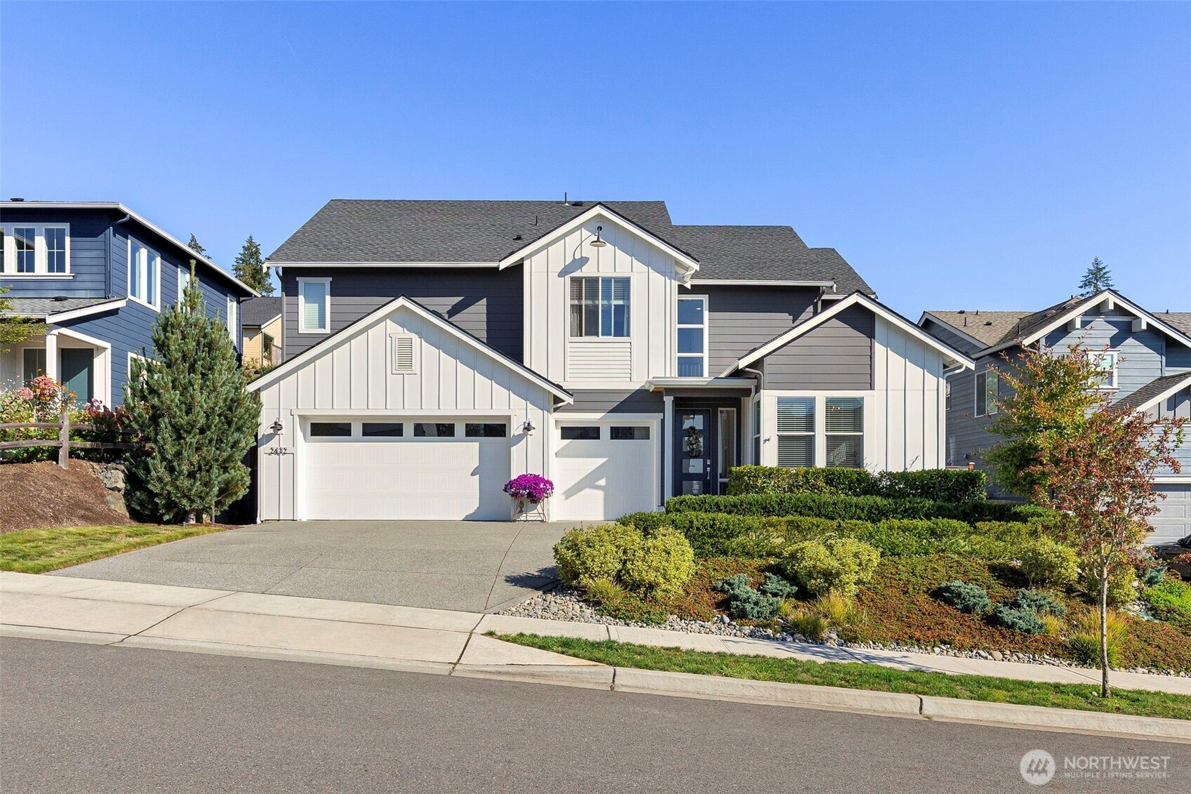 2432 Waterlily Way
