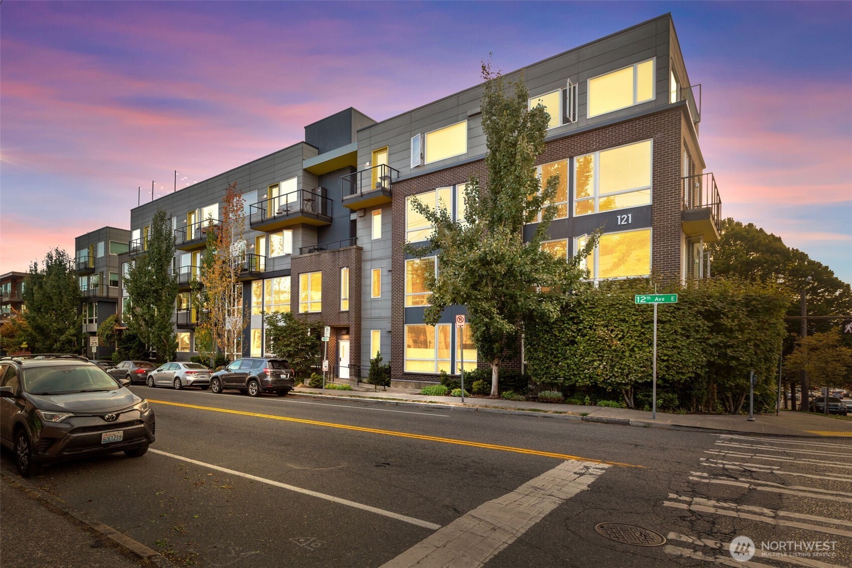 121 12th Avenue #506