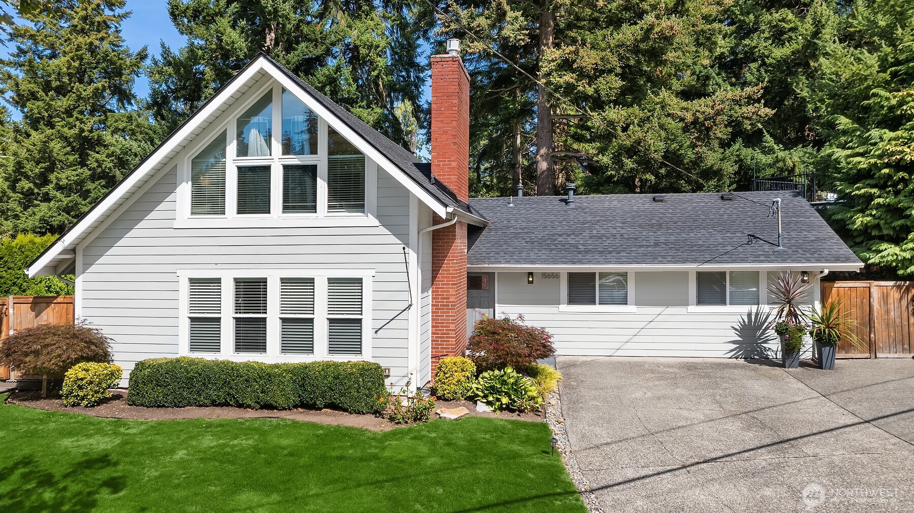 15656 Main Street