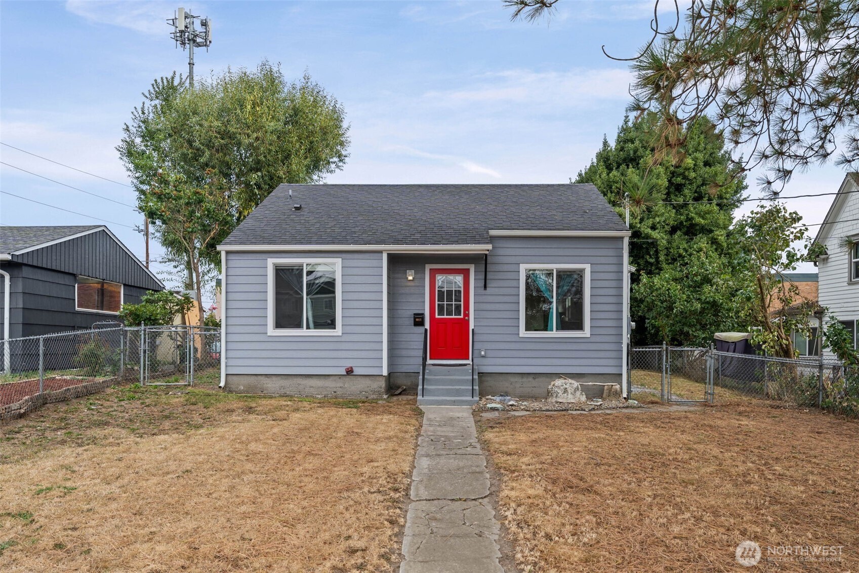4811 K Street