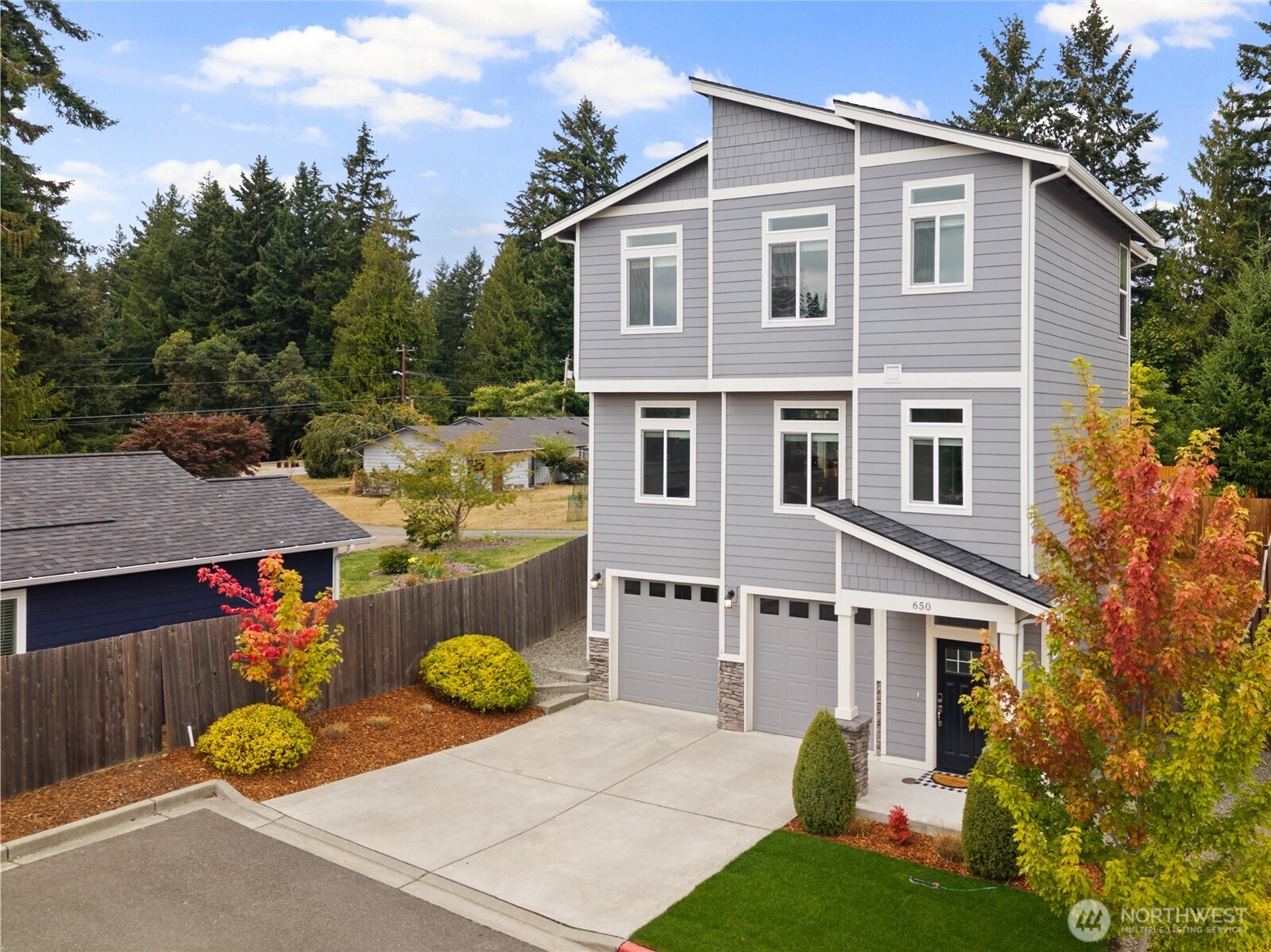 650 Gardenia Way