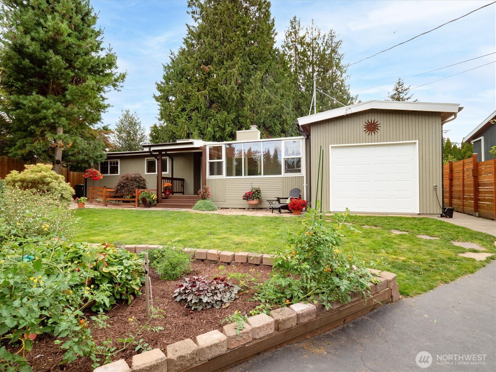 9626 Laurel Lane