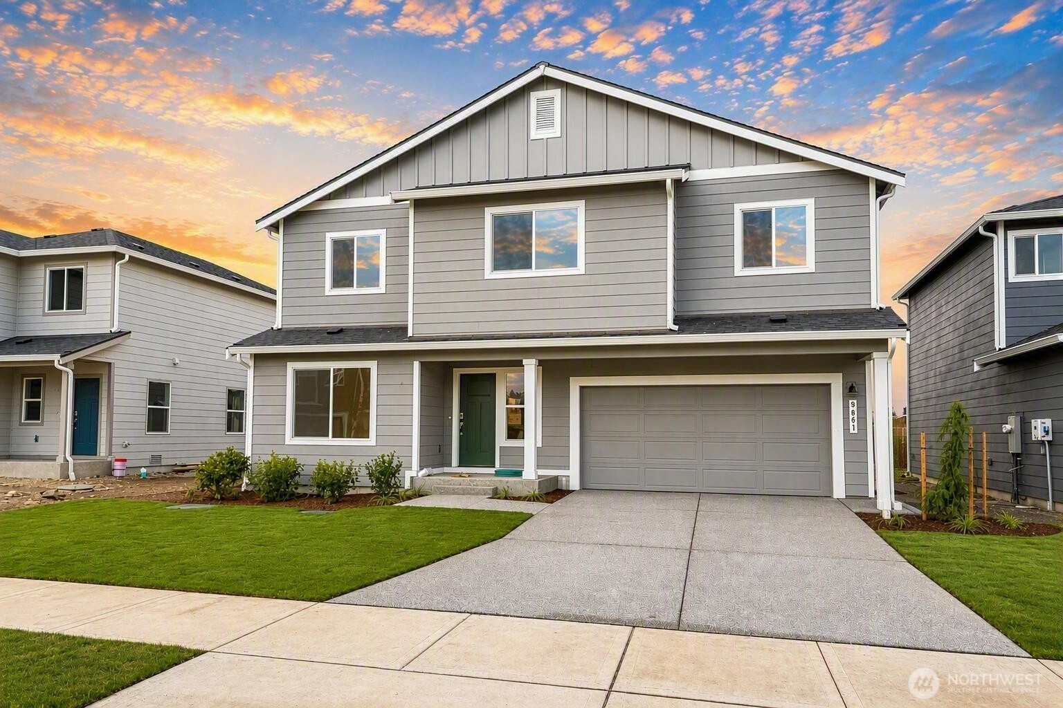 9861 Ferns Loop