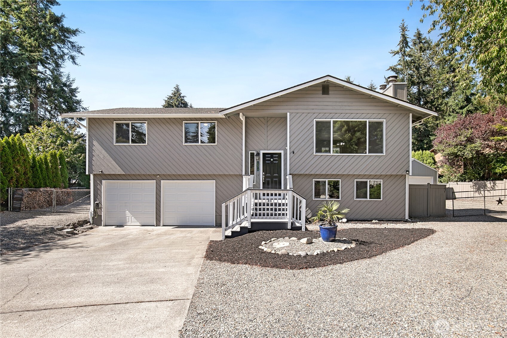 15914 57th Avenue Ct