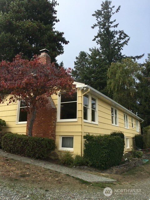 261 Eagle Place