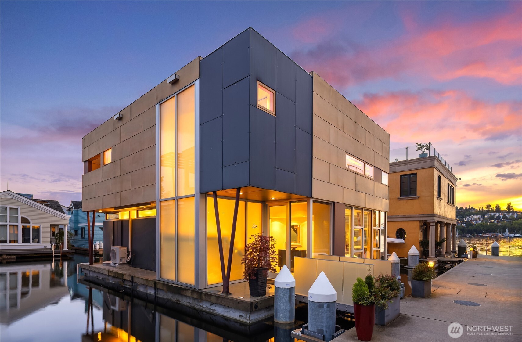 2369 Fairview Avenue #6