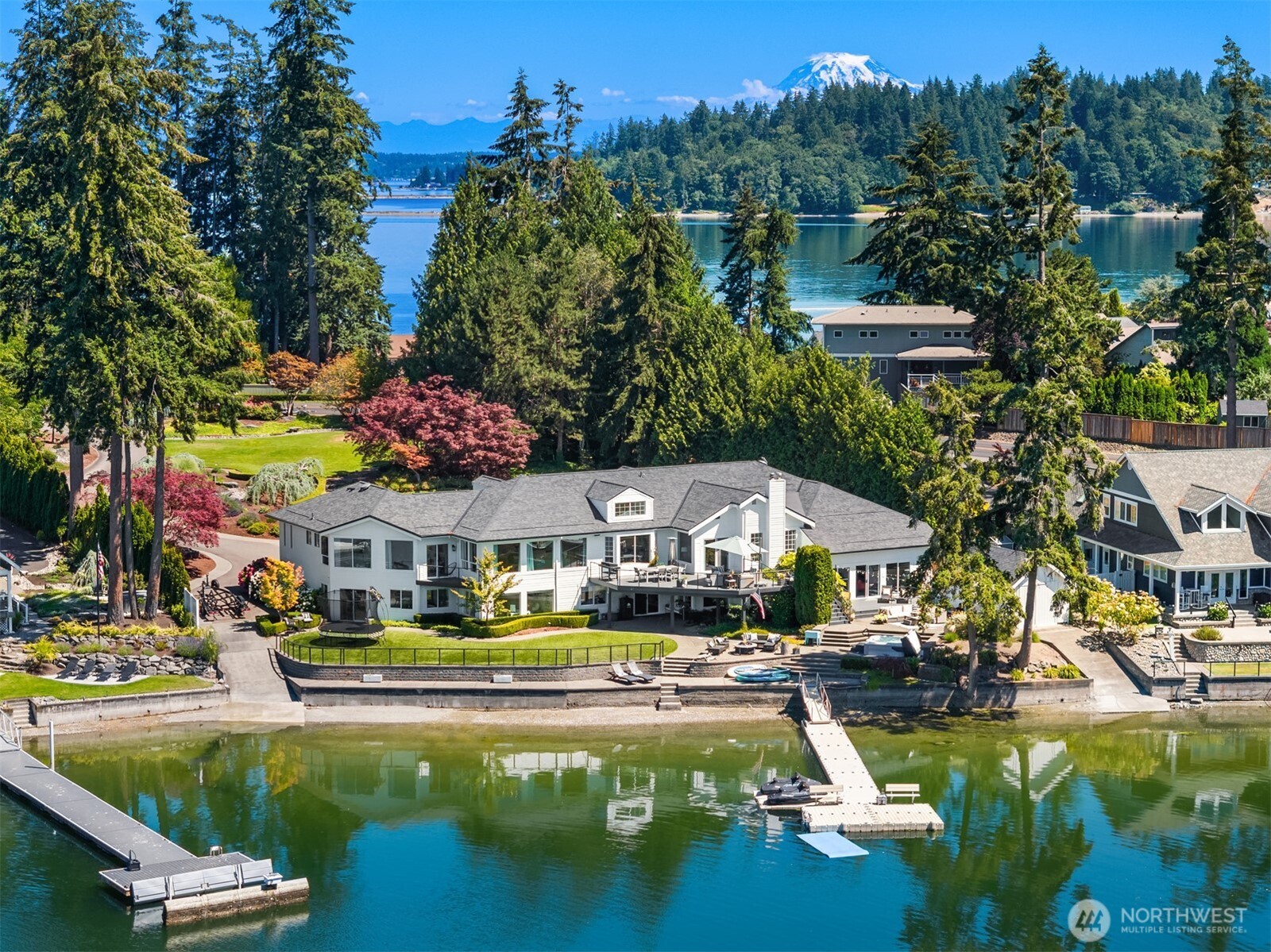 2916 Horsehead Bay Drive