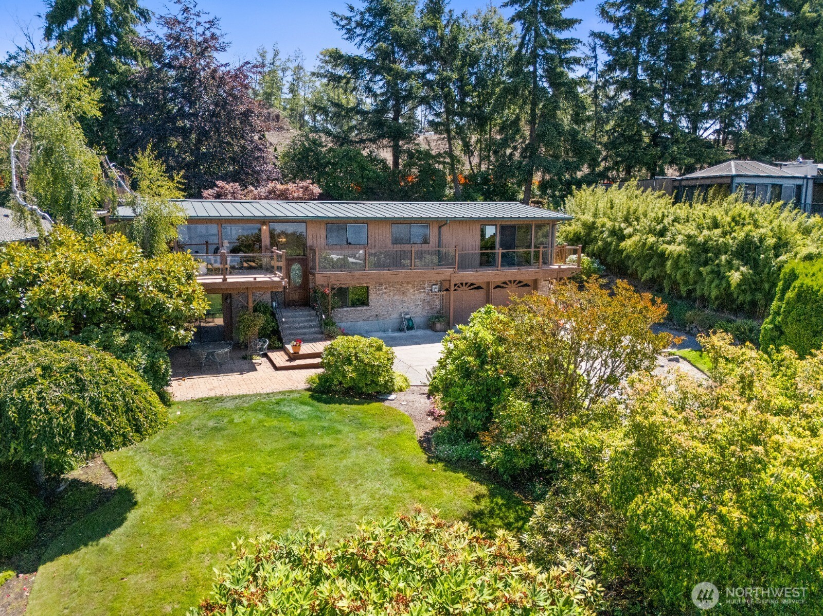 5937 Scenic Drive