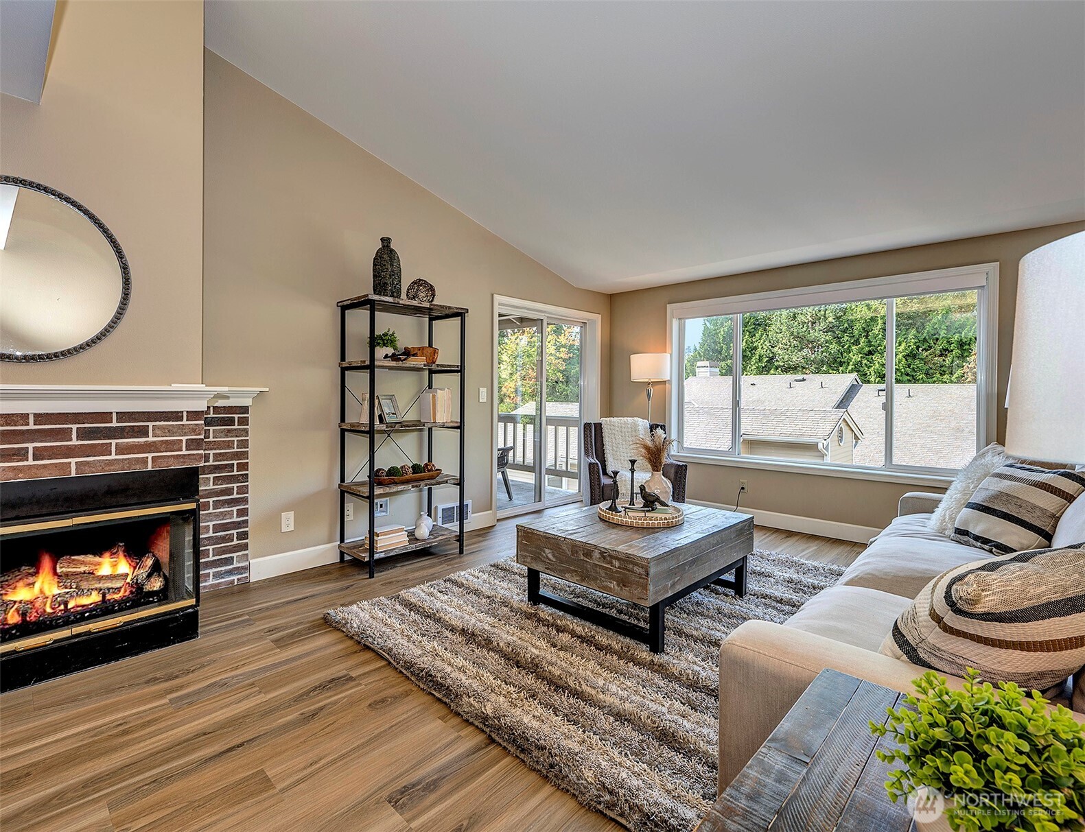 432 3rd Avenue #B203