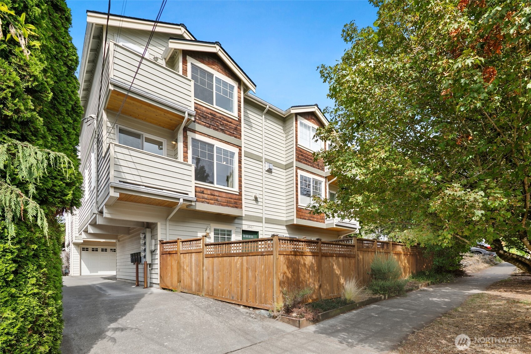 350 B 76th Street