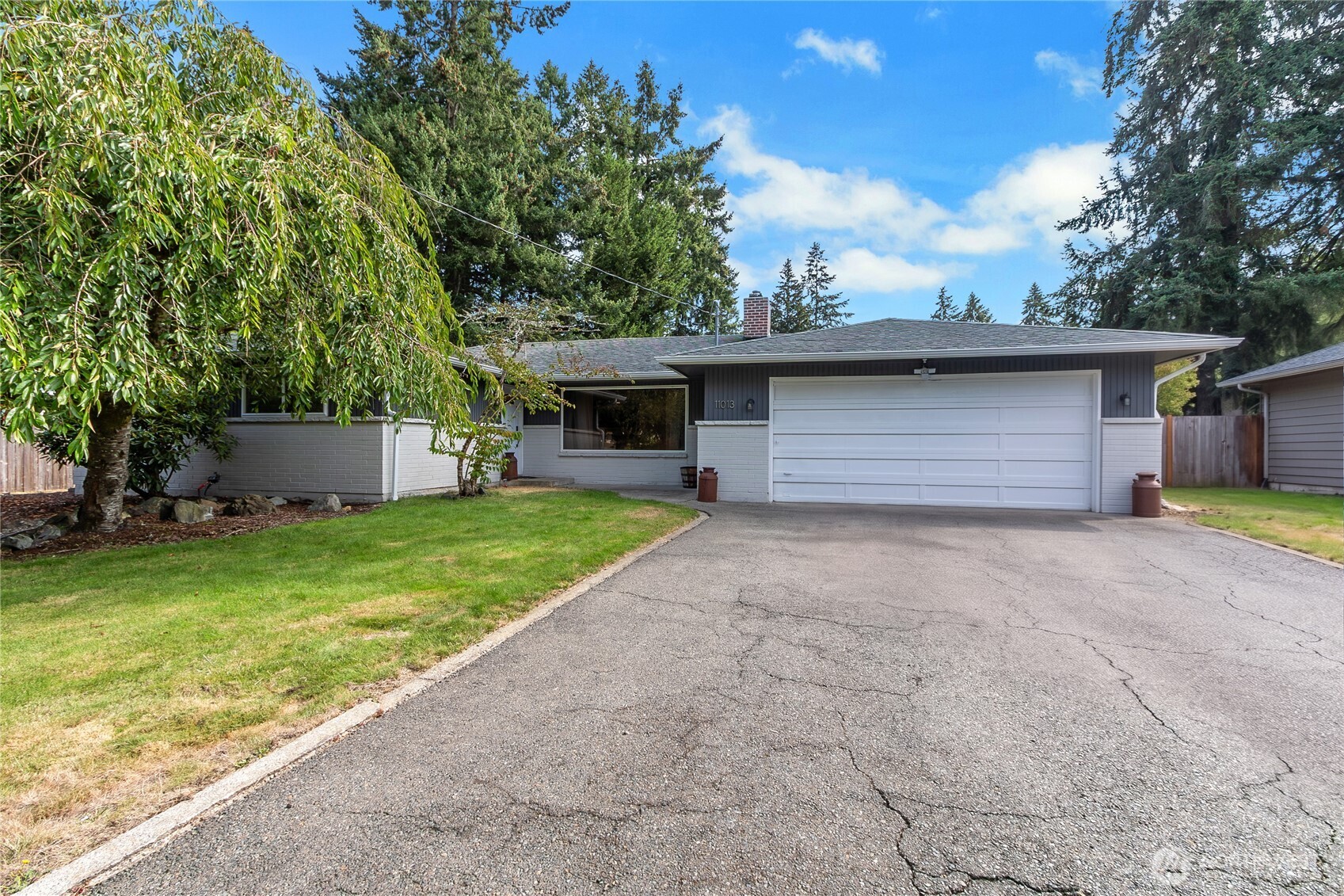 11013 Lundstrom Drive