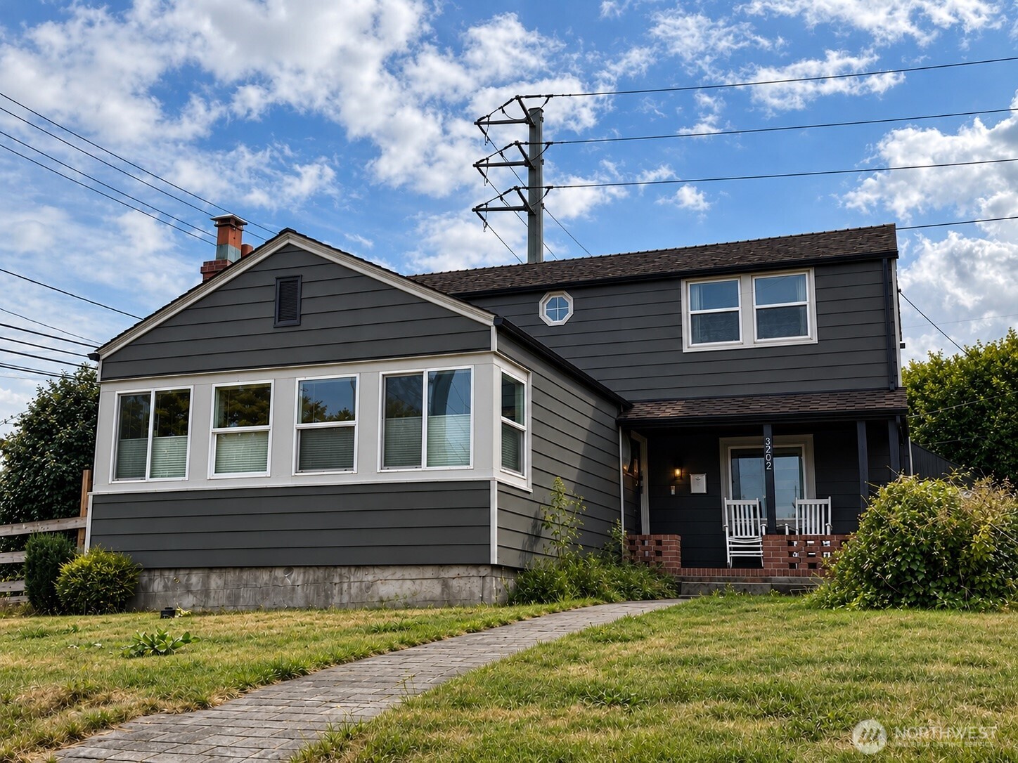 3202 Grandview Avenue