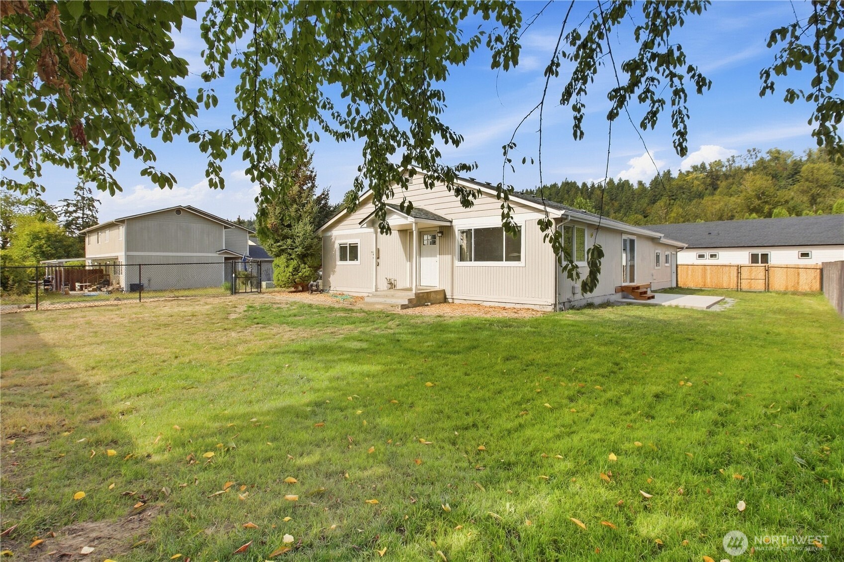 206 Silver Lane