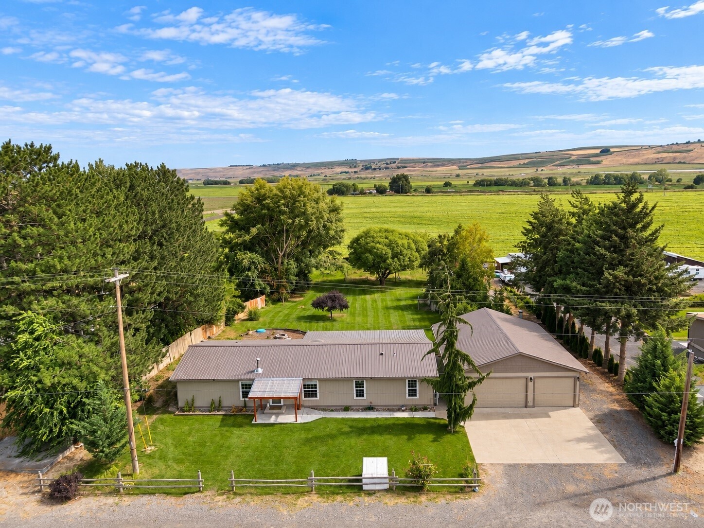 2207 Parks Lane