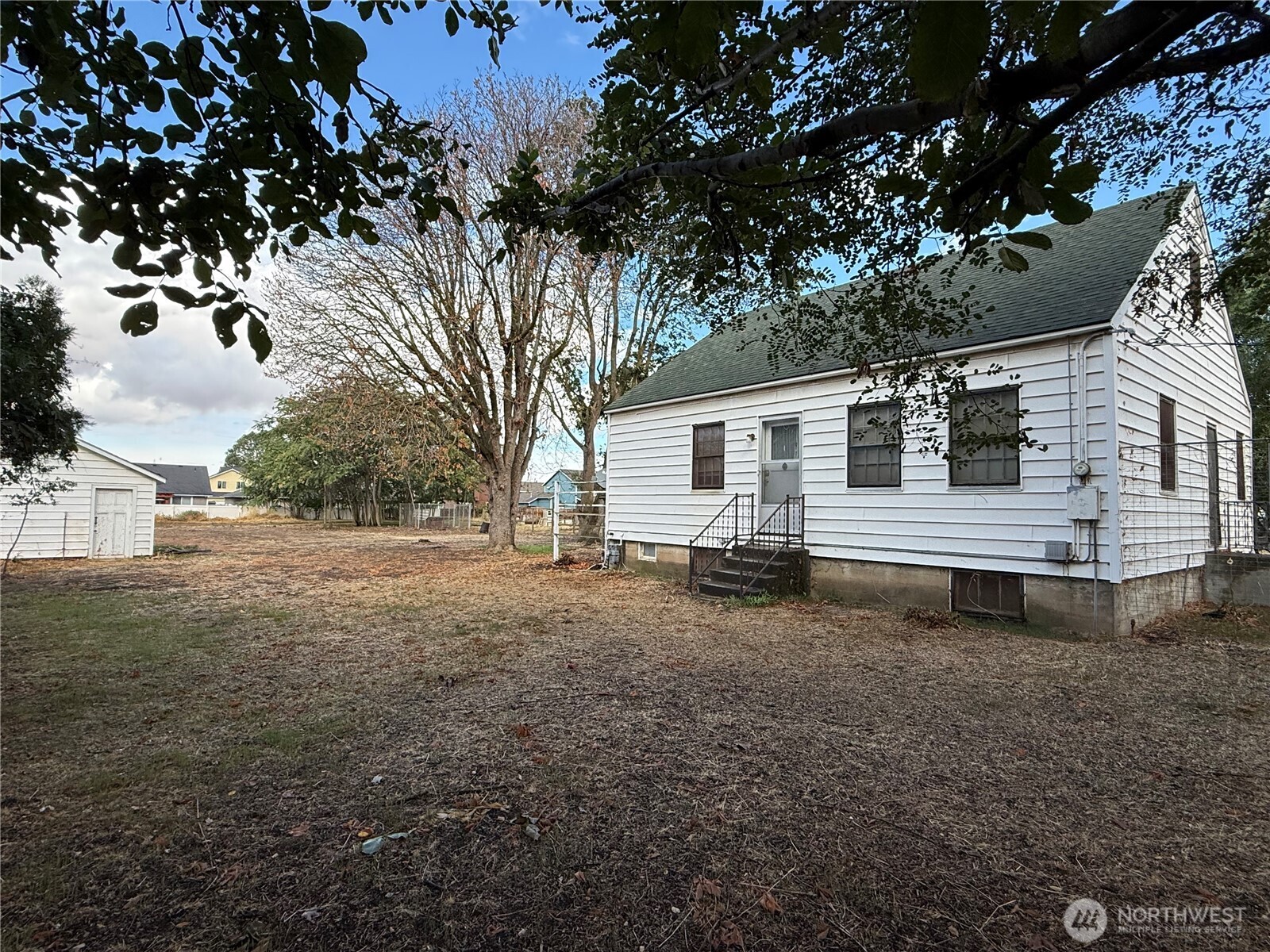 40 B Street