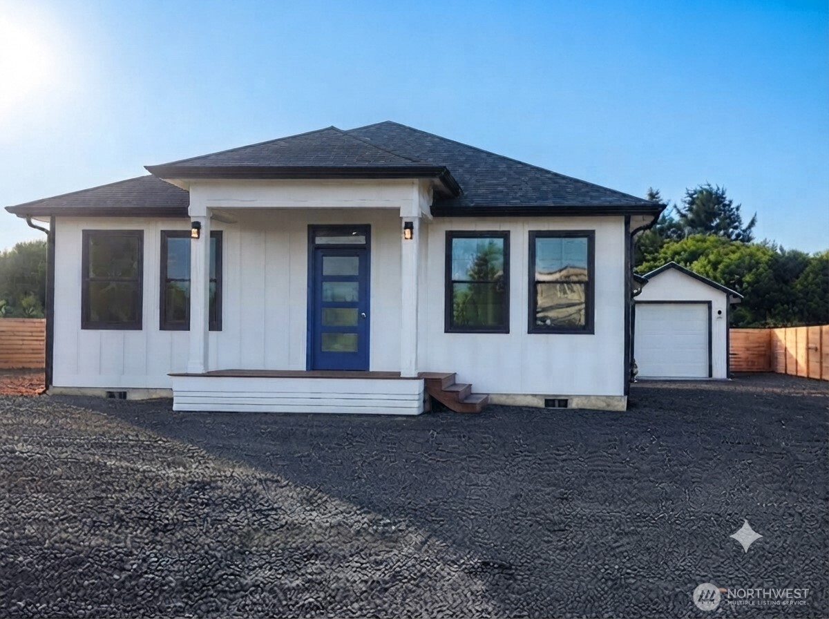 446 Salina Cruz Avenue