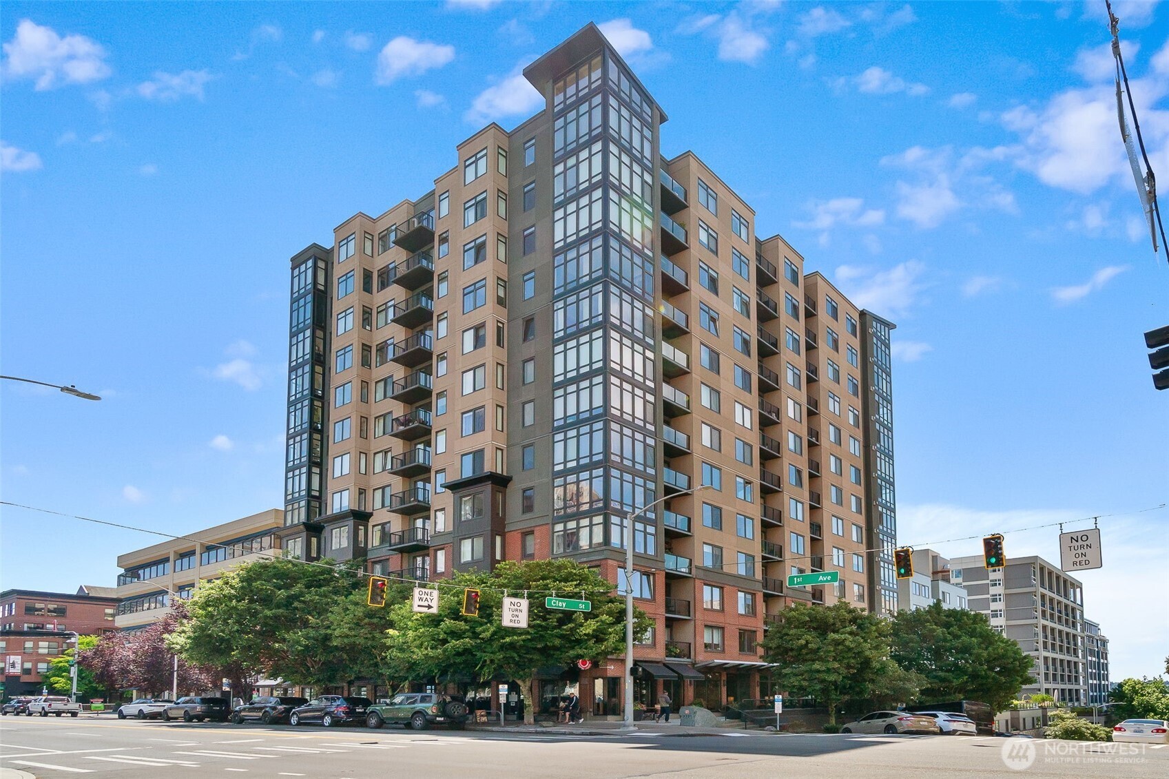 2721 1st Avenue #809
