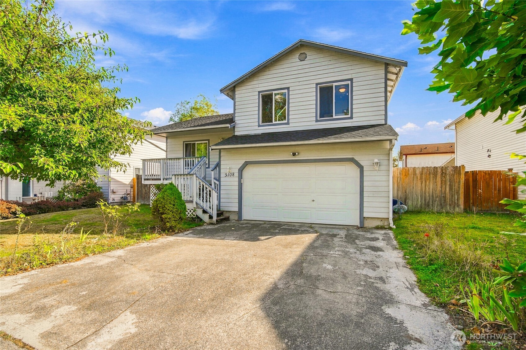 3108 Rosewood Street