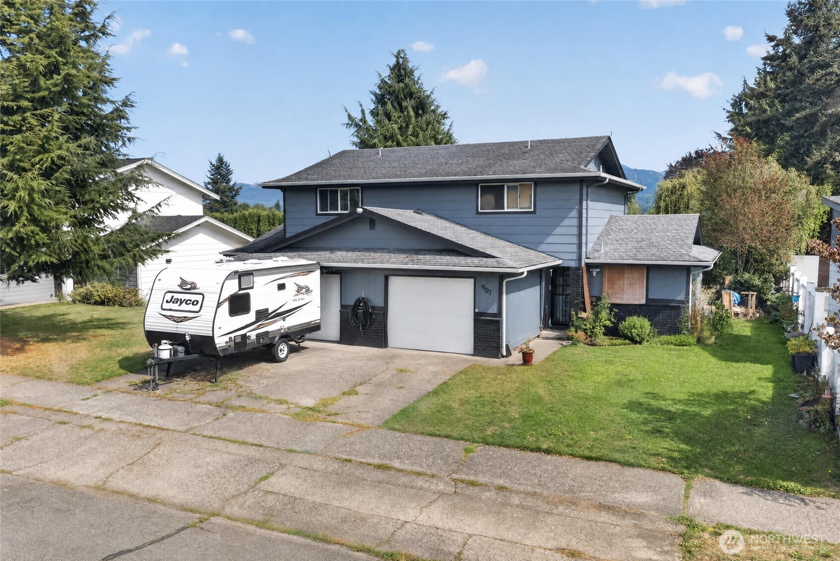 901 Melody Lane