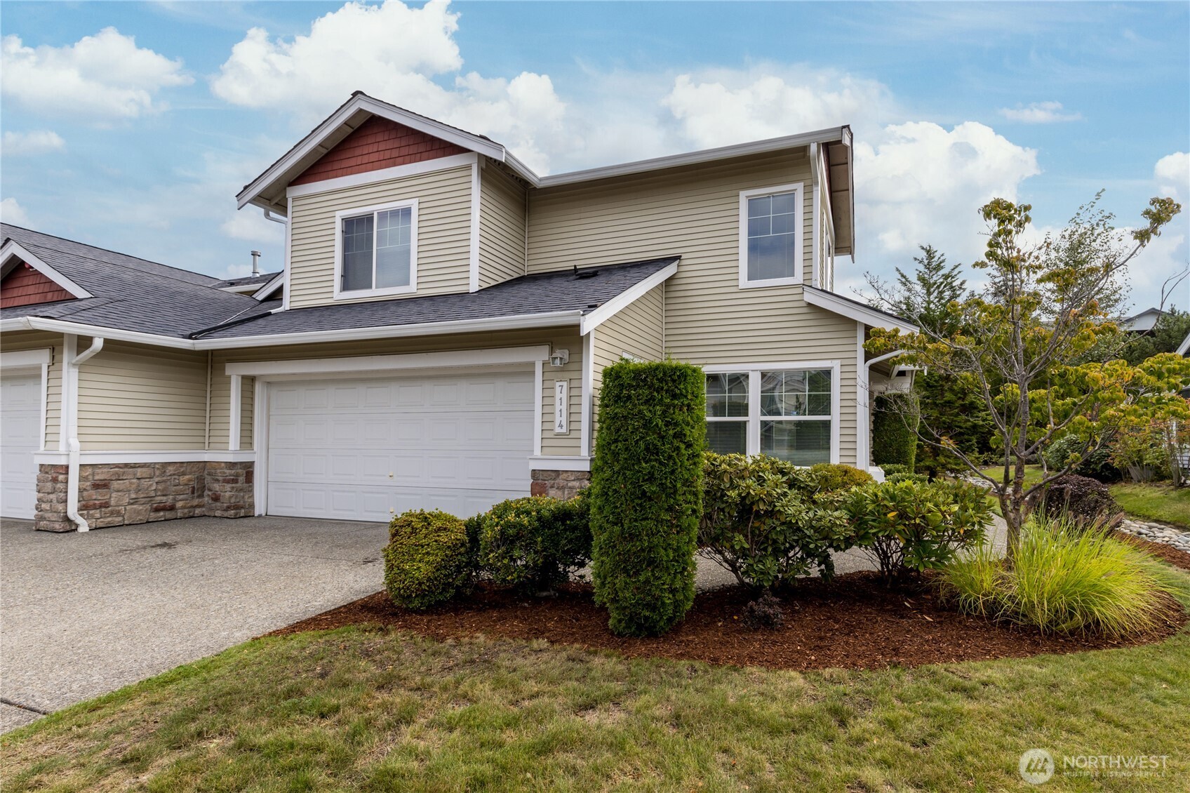 7114 James Place