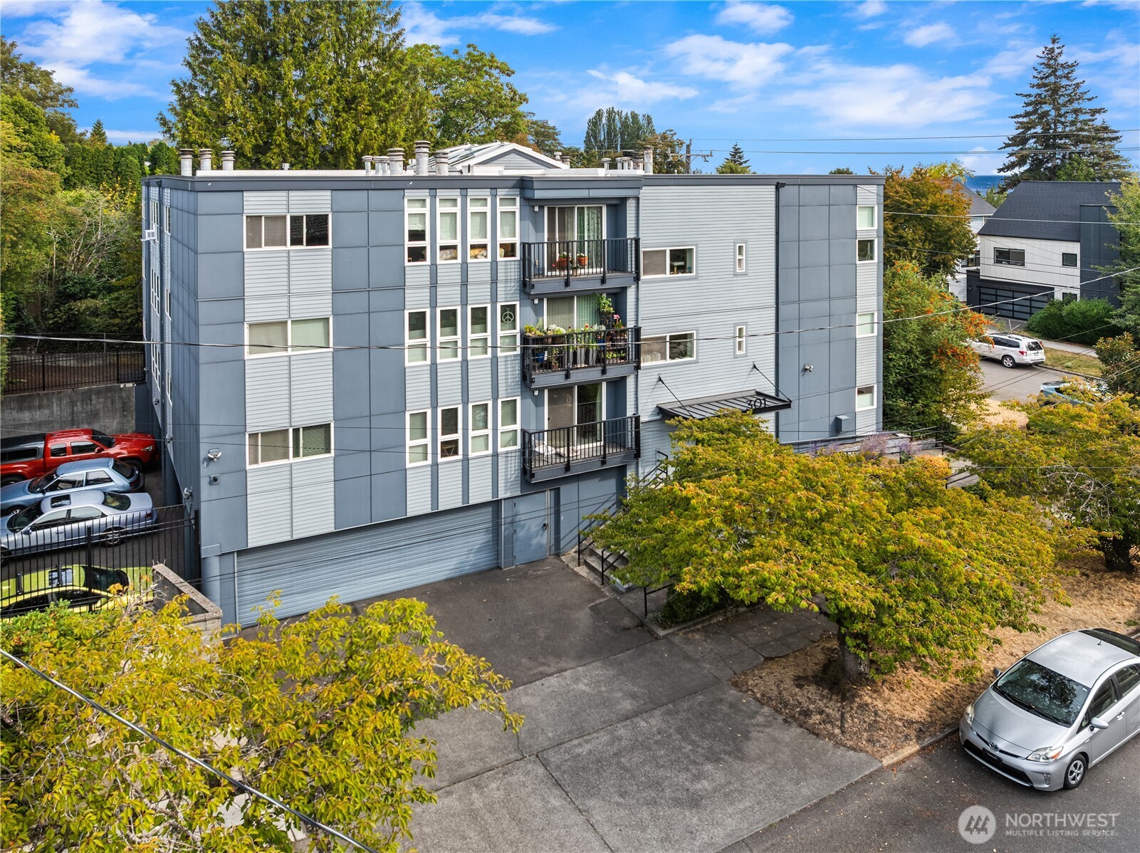 301 22nd Avenue #1A