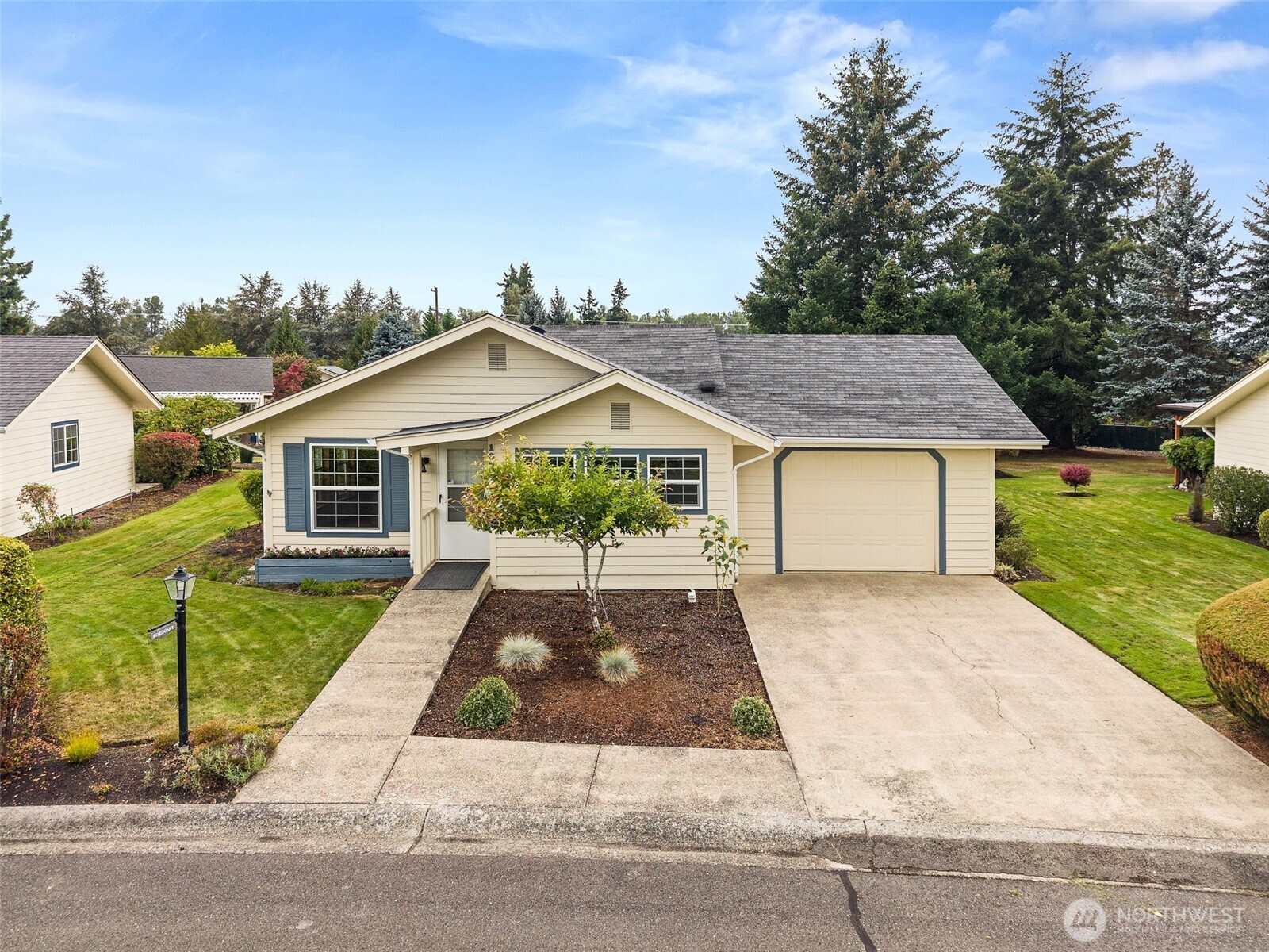109 Longfellow Lane