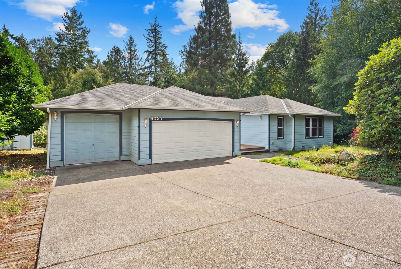 6037 Whale Dancer Court