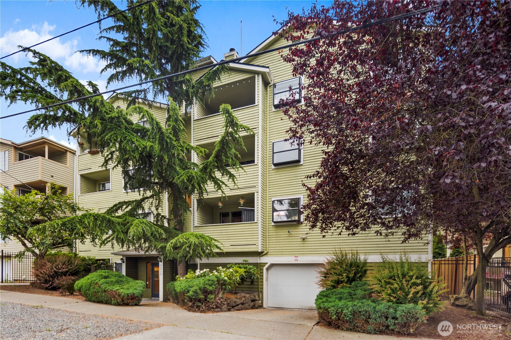 8816 Nesbit Avenue #302