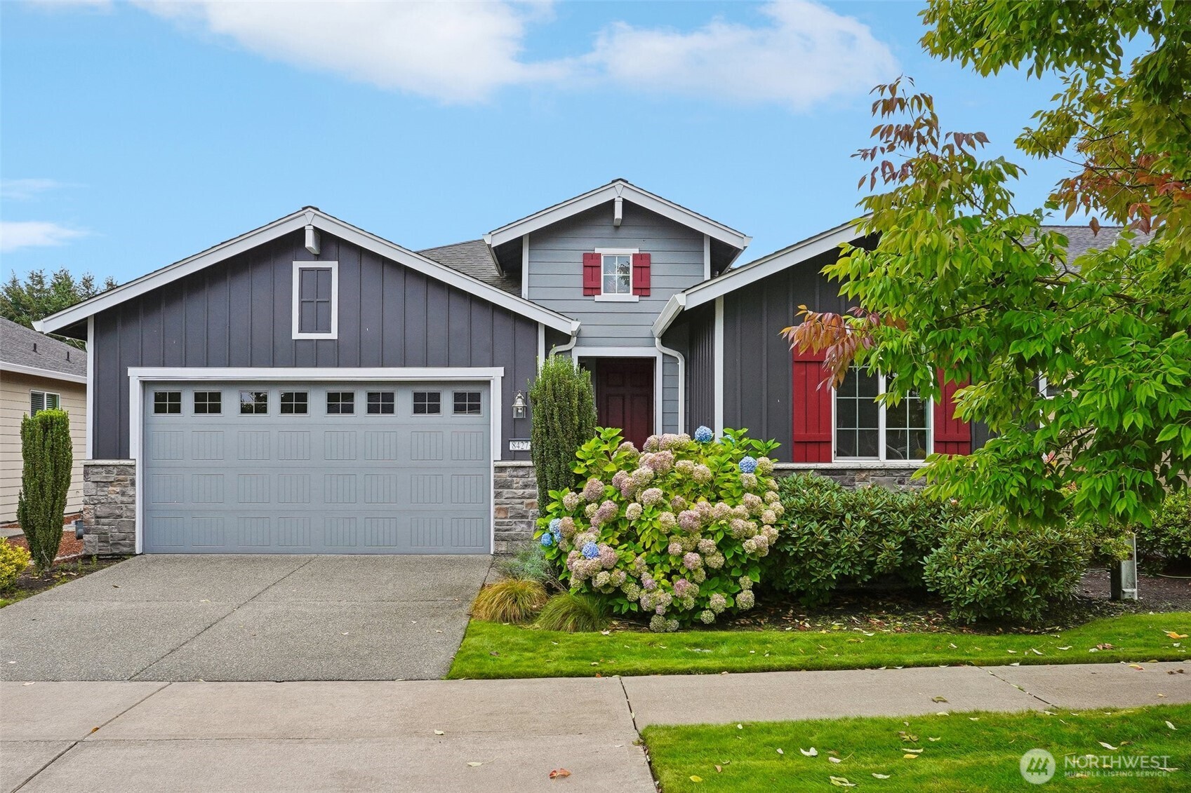 8427 Orcas Loop