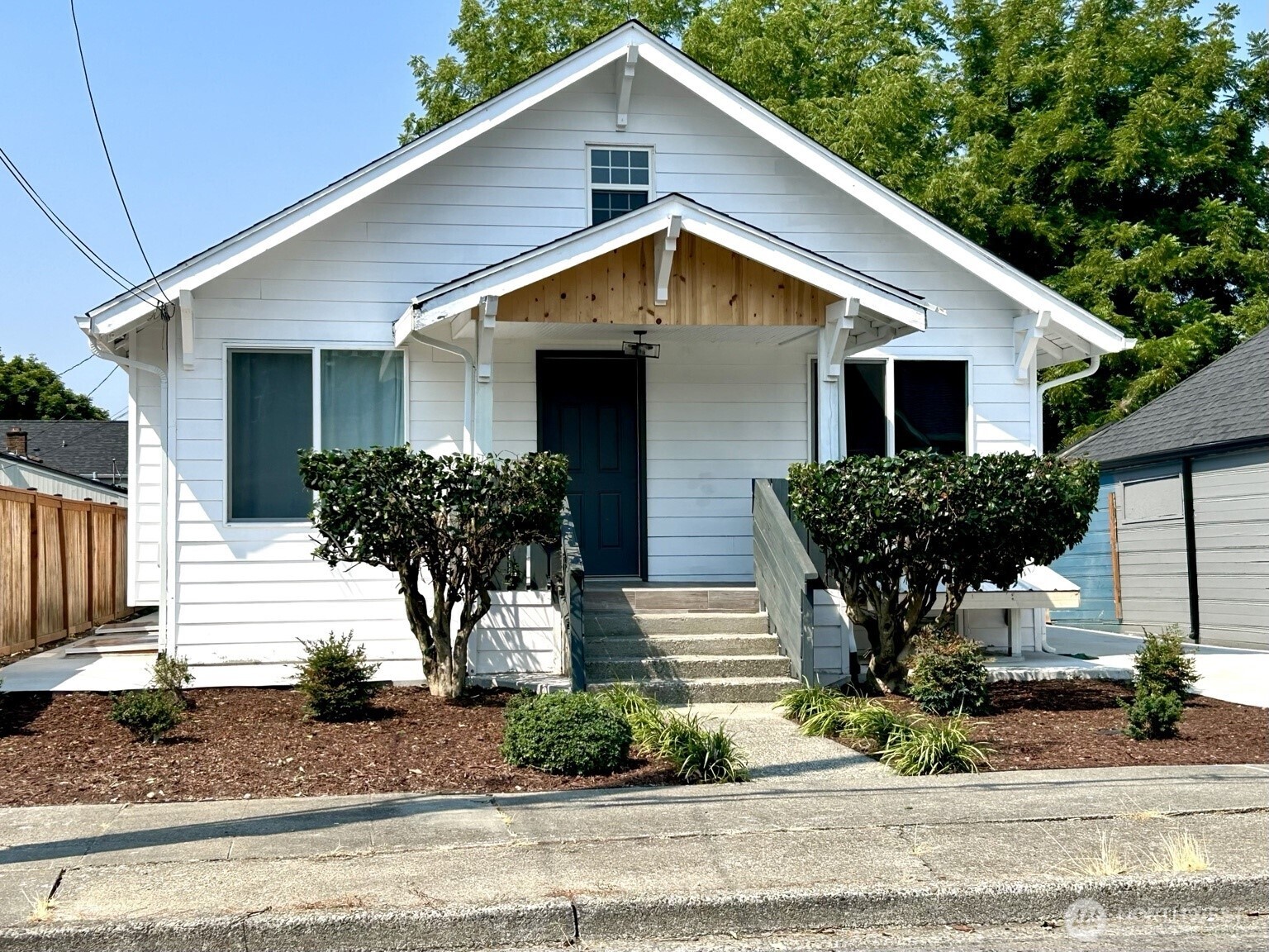 305 Meadow Avenue