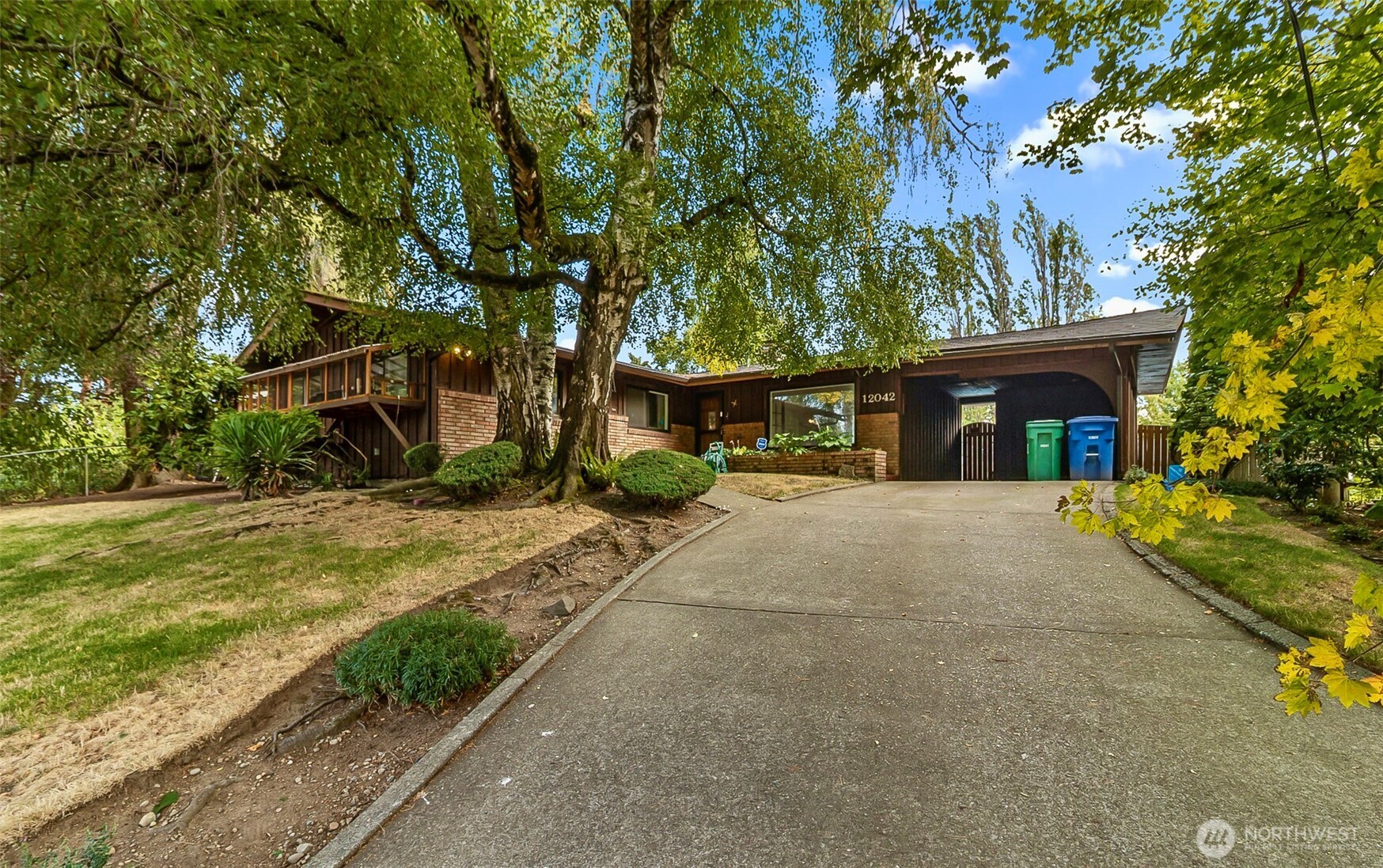 12042 14th Avenue