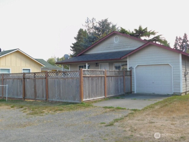 1014 Spruce Street