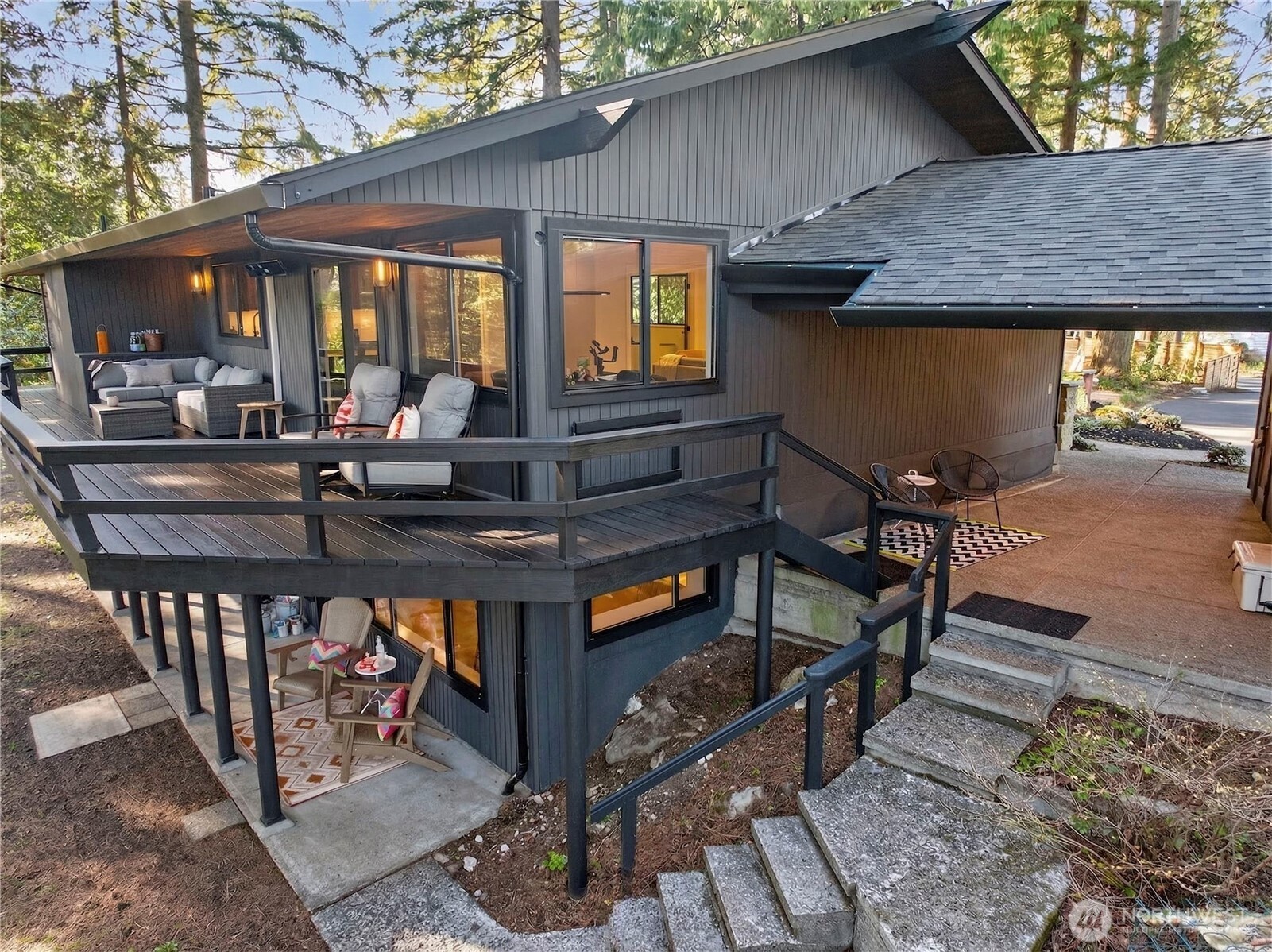 22016 Vine Road