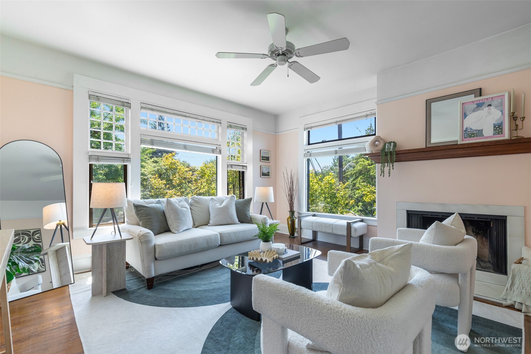 904 Miller Street #4