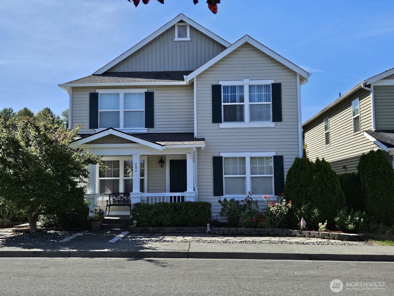 201 Glennwood Place