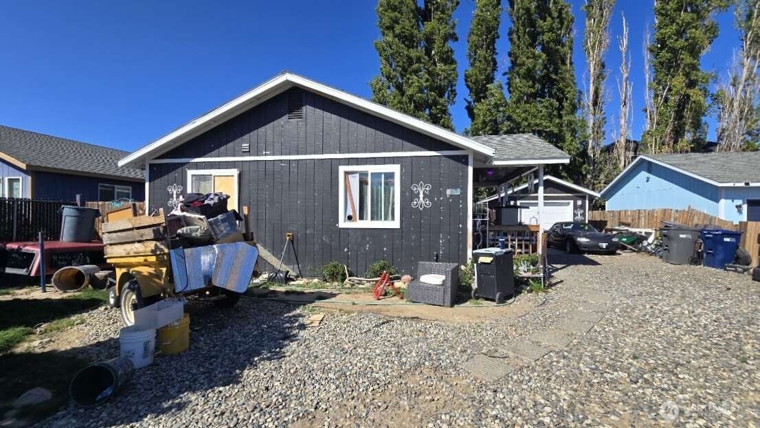 1561 Cashmere Street