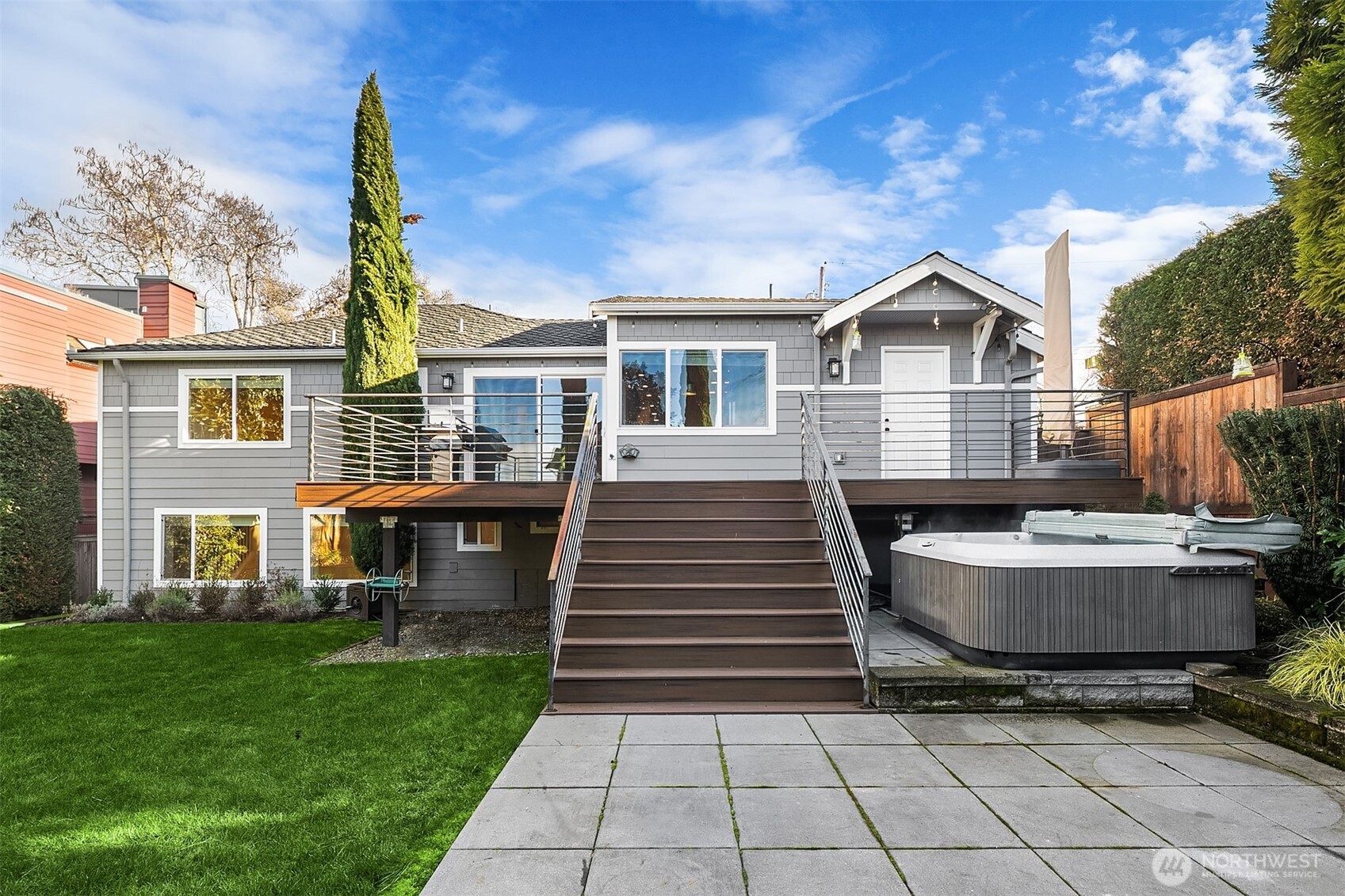 709 3rd Street