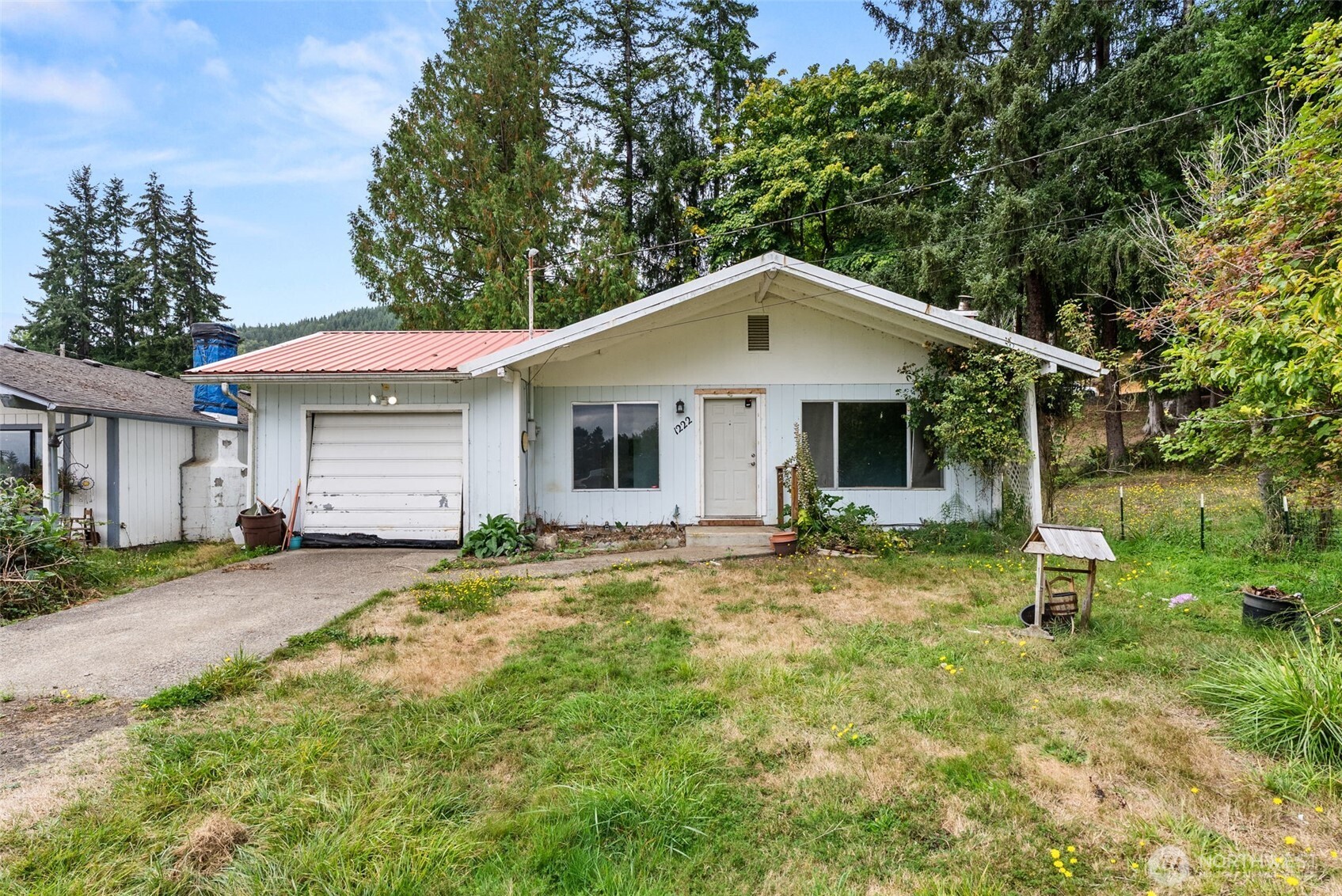 1222 Crescent