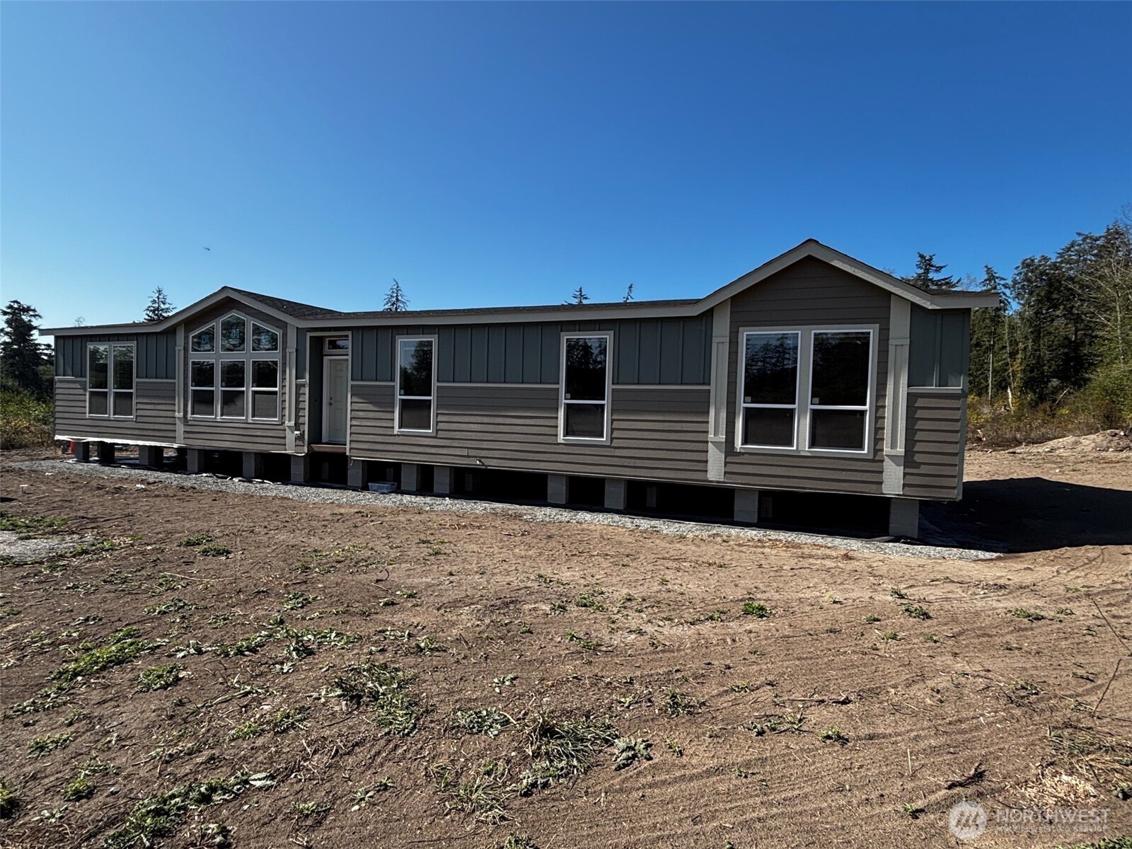 2166 Hastie Lake Road